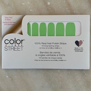 4/$15| Kilowatt | Color Street nail strips